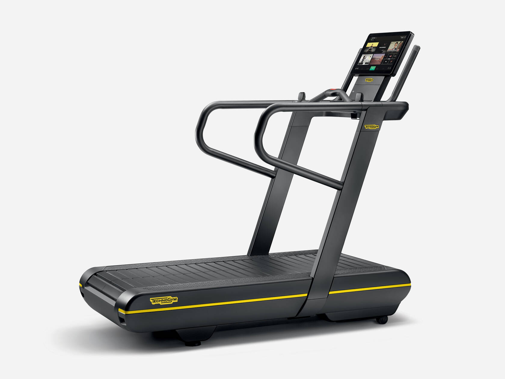 Беговая дорожка Technogym SKILLRUN LIVE 19 5000